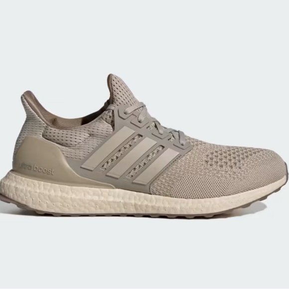 Adidas ULTRABOOST 1.0 SHOES- size 8 - Picture 1 of 5